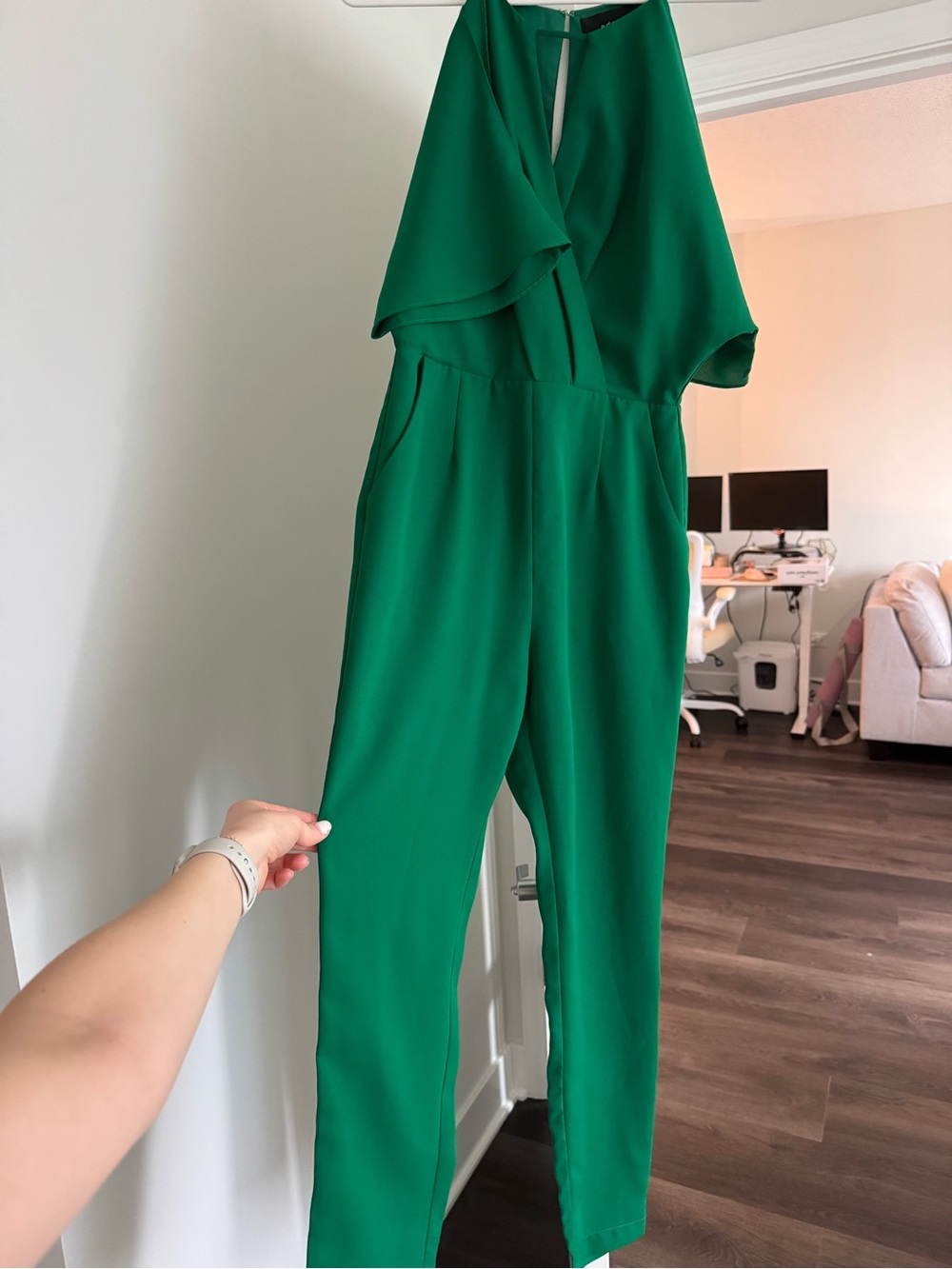 Adelyn Rae Emerald Green V-Neck Jumpsuit